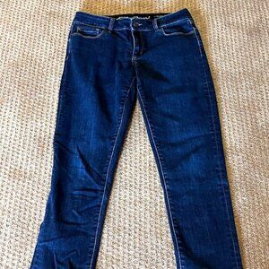 Eddie Bauer Womens Size 6 Slightly Curvy Slim Straight Leg Dark Wash Jeans EUC